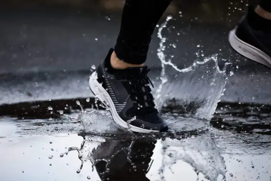 Trail sous la pluie - Courez efficace et en sécurité